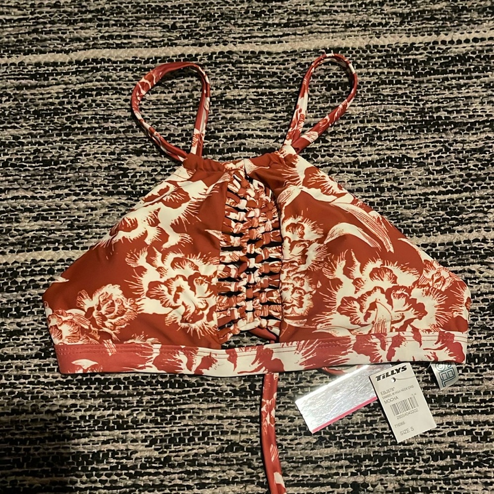 Damsel bikini top